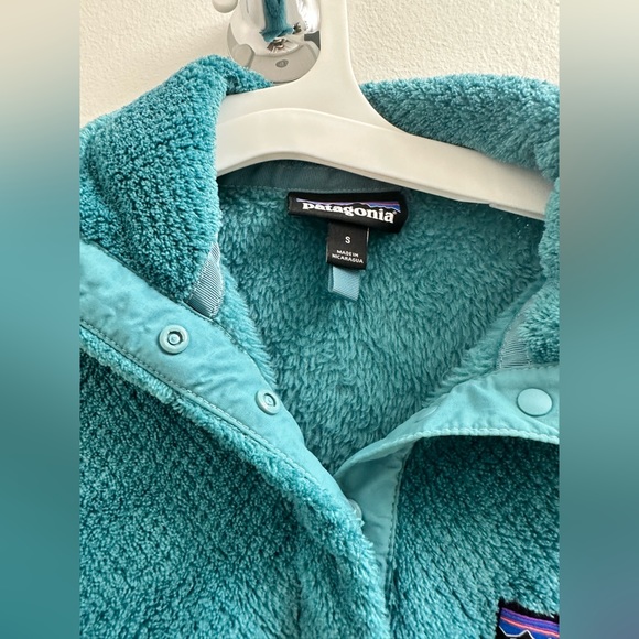 Small turquoise, Patagonia jacket - Picture 2 of 2